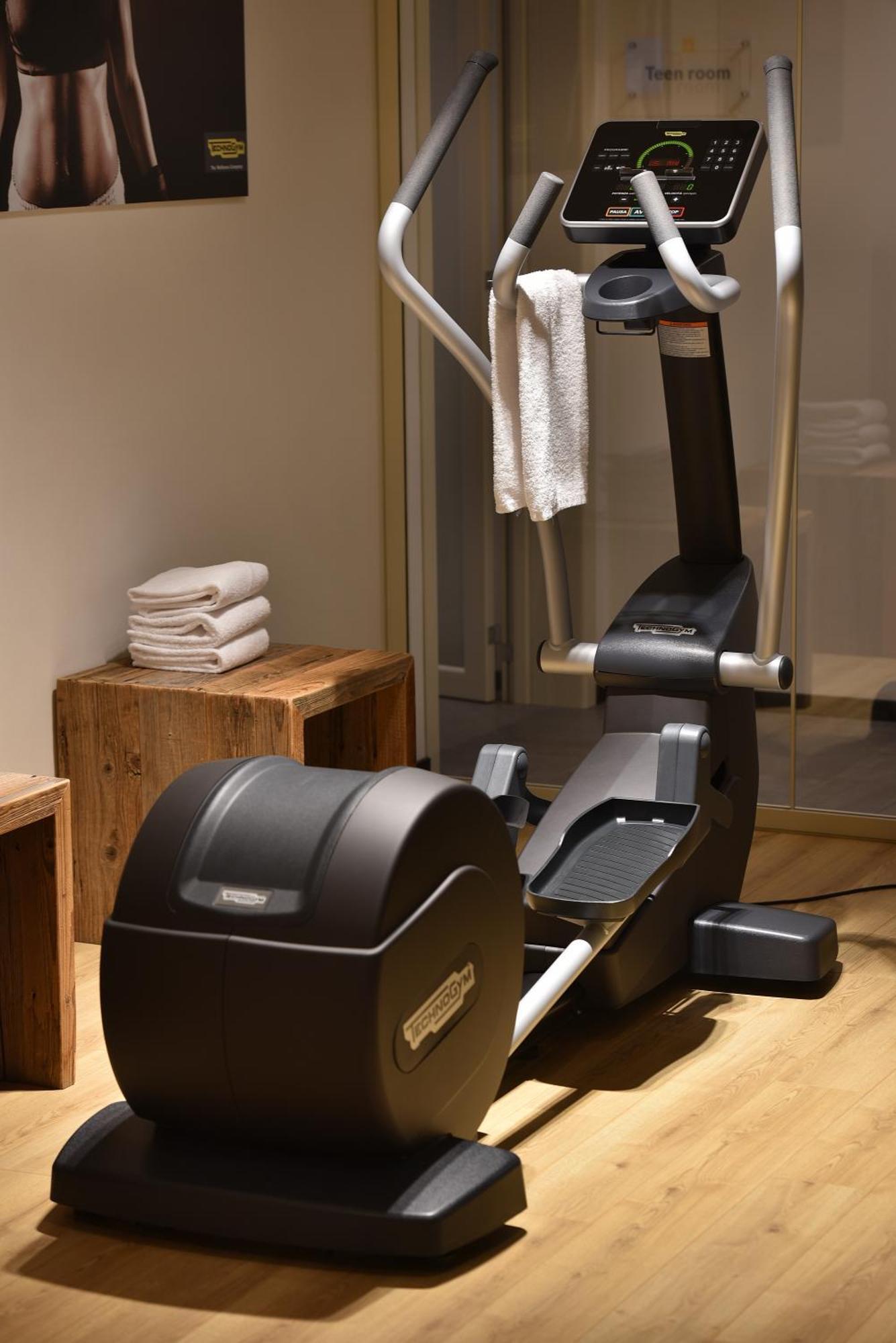 Hotel Sporting Family Hospitality Livigno Esterno foto